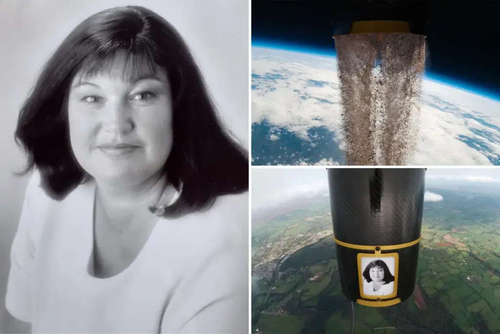 As van vrouw en haar kat uitgestrooid in de ruimte: een emotioneel en uniek eerbetoon