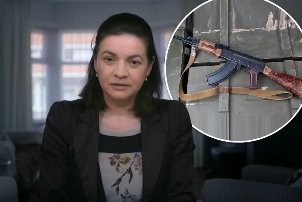 Een 8-jarige bestelde moeiteloos een AK-47 online: het verborgen gevaar voor Nederlandse ouders